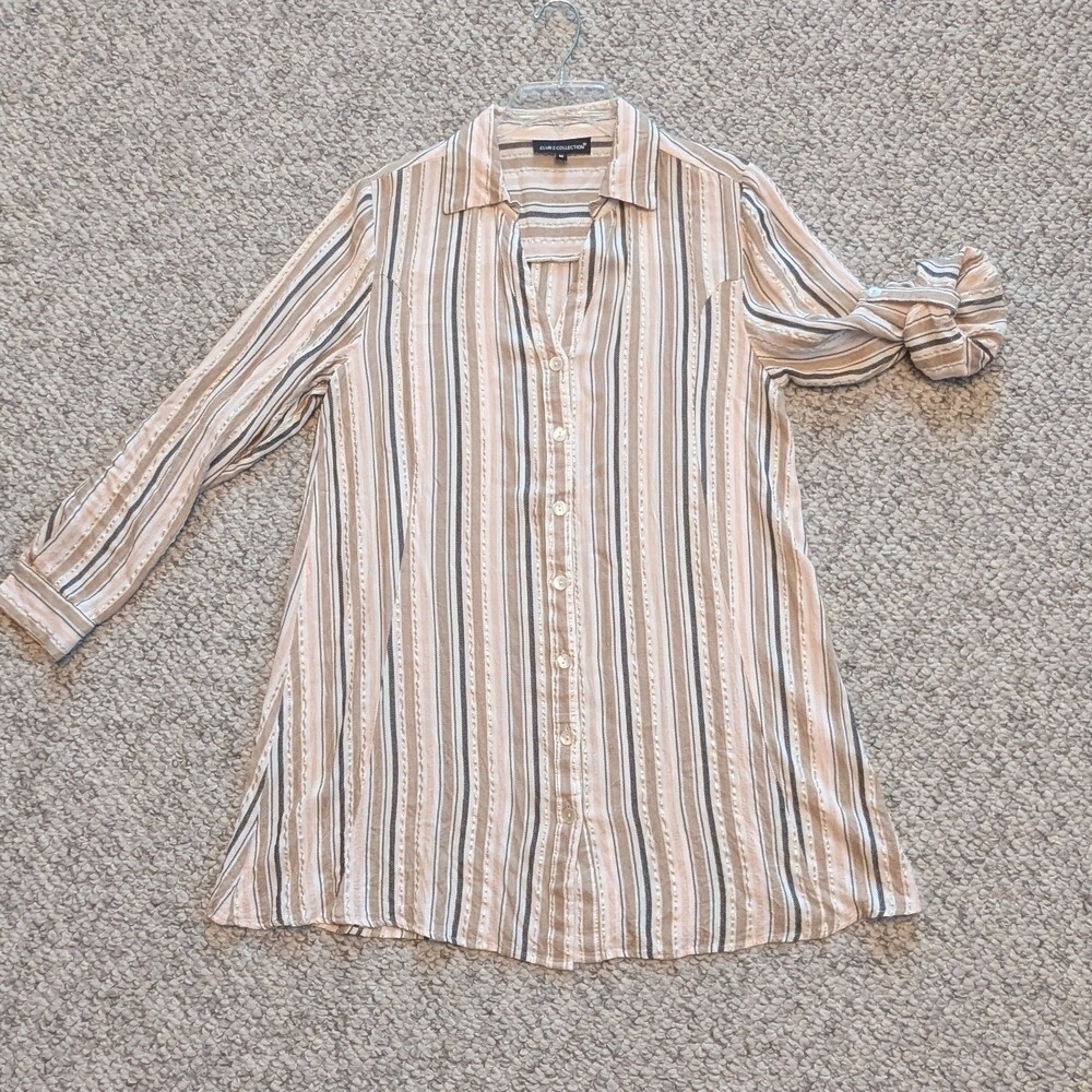 Women's (Size M) Long Striped V-neck Button Down Blouse/Top Long or 3/4 Sleeves - Picture 11 of 13